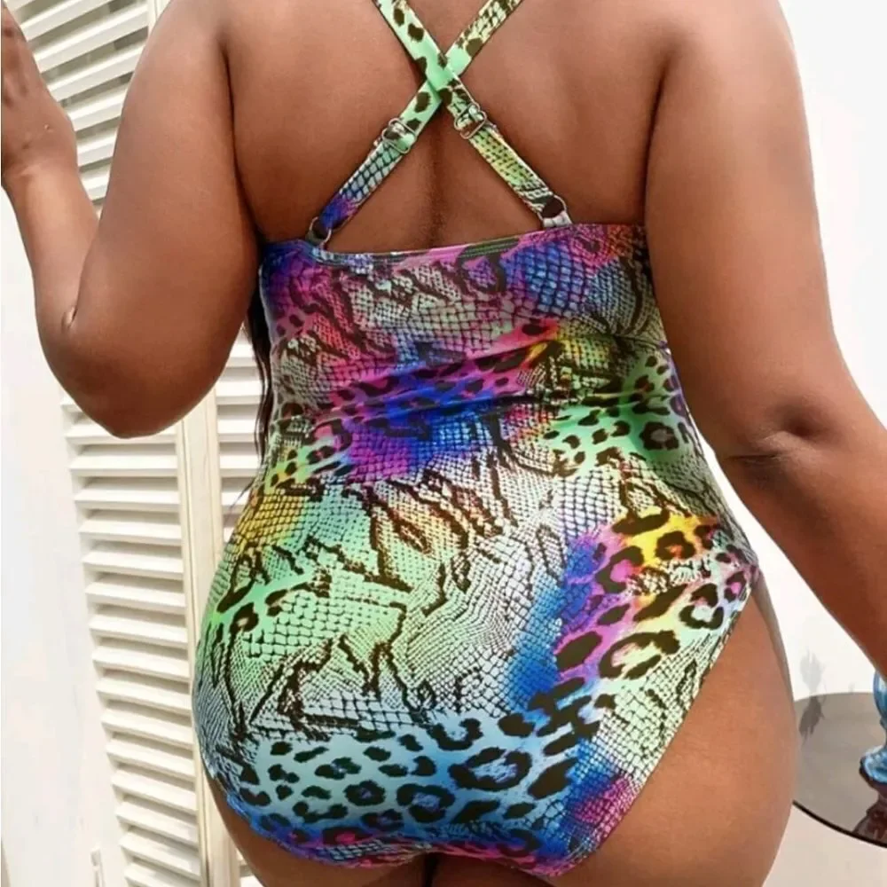 Tropical print plus size bathing suit - Picture 4 of 5